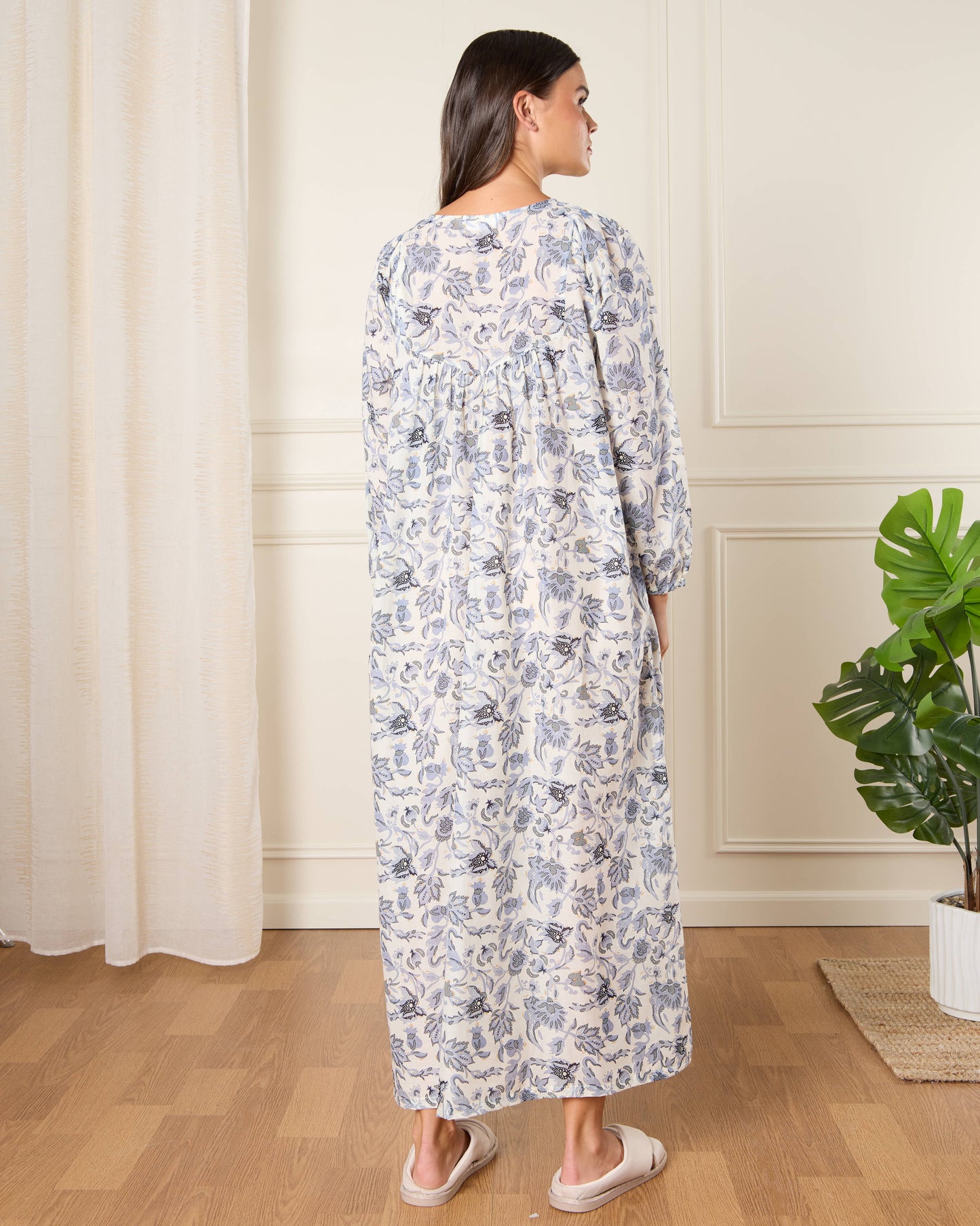 Women White And Blue Printed Nightgown