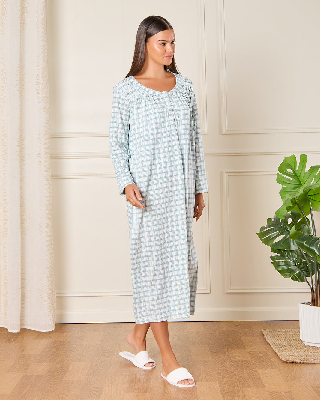 Women White Checkered Nightgown