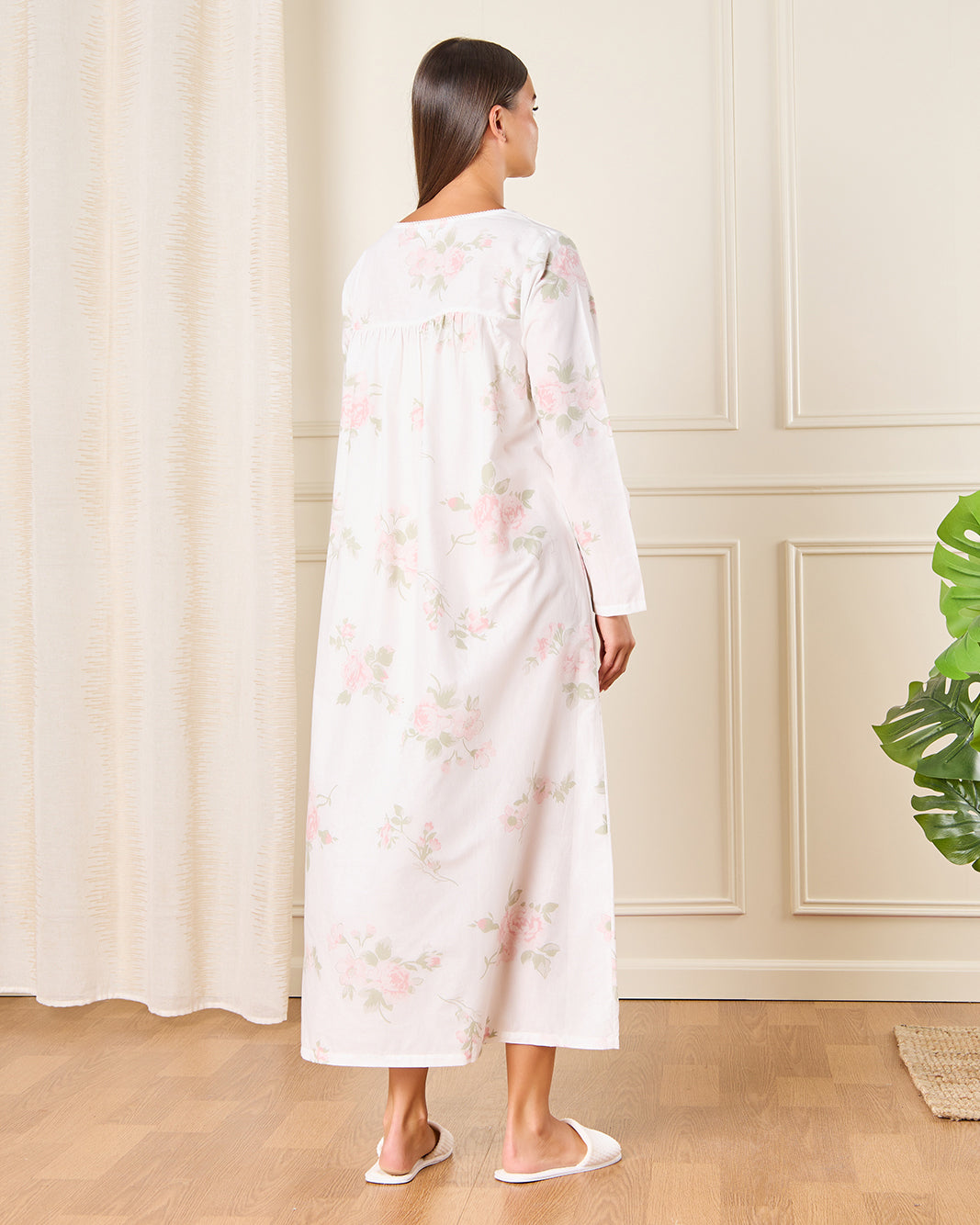 Women White Floral Print Nightgown